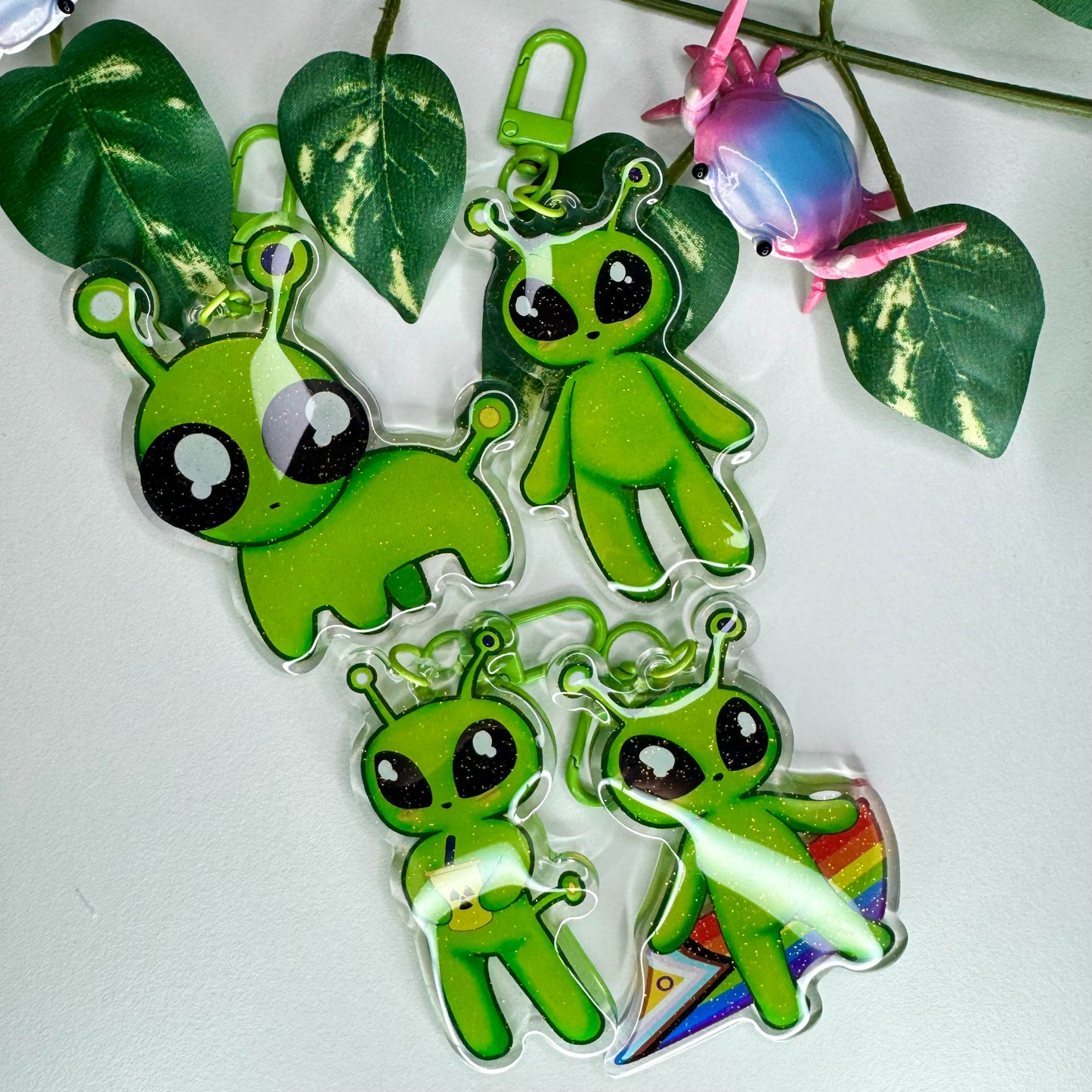 Radioactive alien keychain