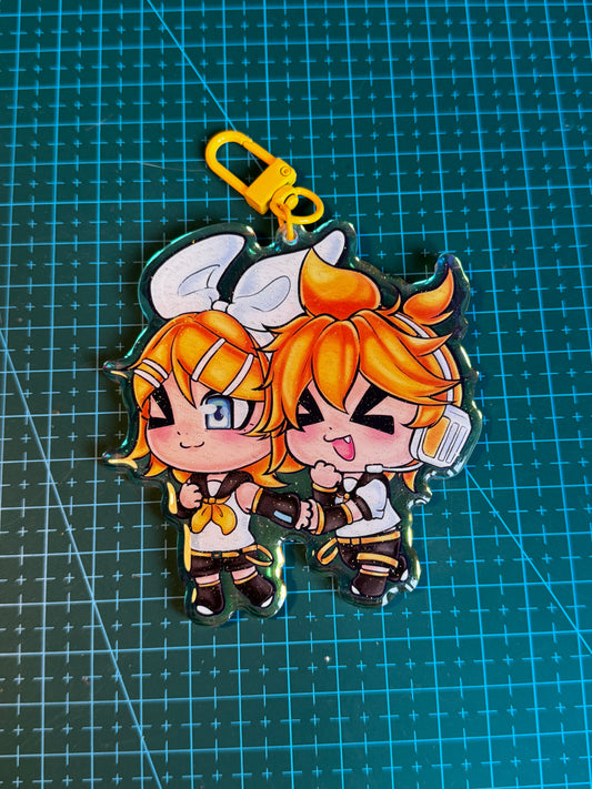 Llavero de Rin y Len